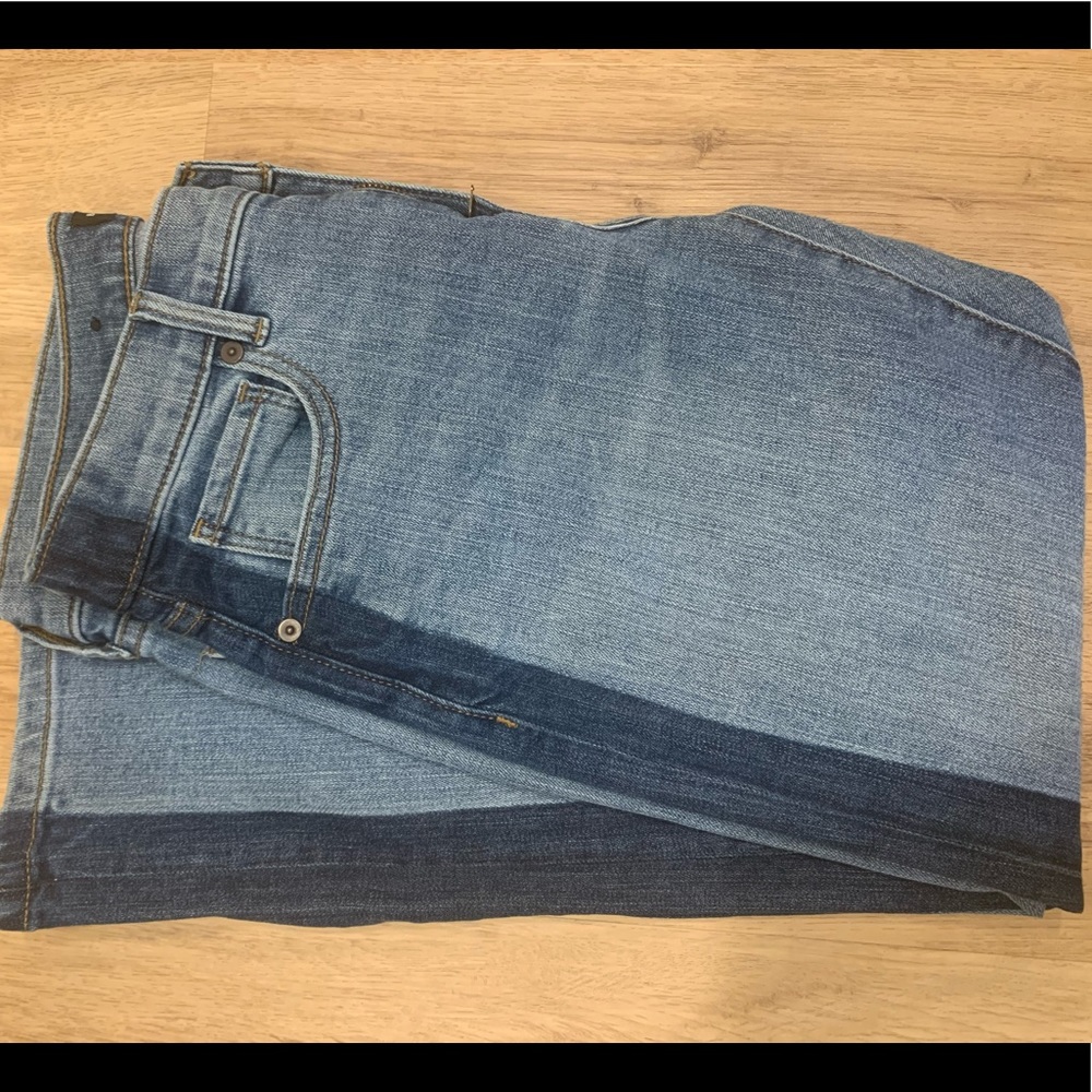 Banana Republic Girlfriend Mid rise Cropped Jeans